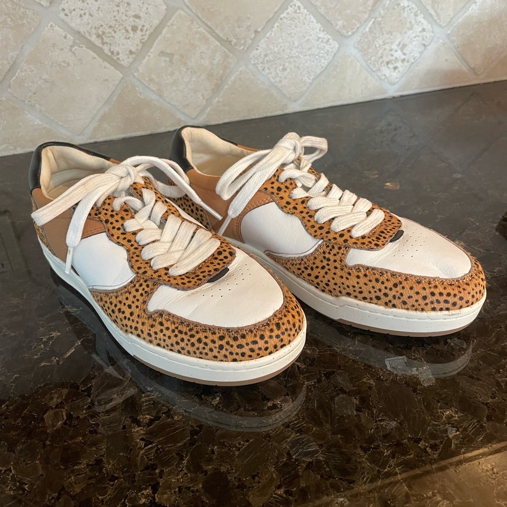 Madewell court shoes. Women’s size 8.